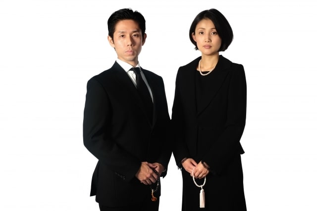 【札幌】葬儀(一般葬・家族葬など)に参列する際の服装