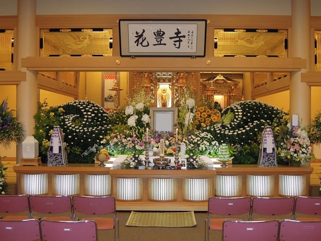 【札幌市北区】葬儀費用の内訳と手配時に注意すべきこと