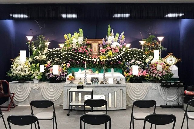 家族葬の流れを把握しておこう！札幌で家族葬をご検討中の方はセレモニーサポートへ